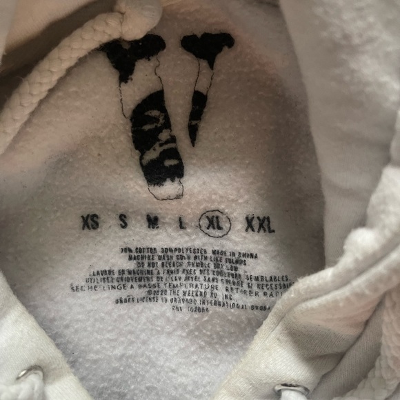 Vlone “the weekend after hours” hoodie size xl - Picture 2 of 3